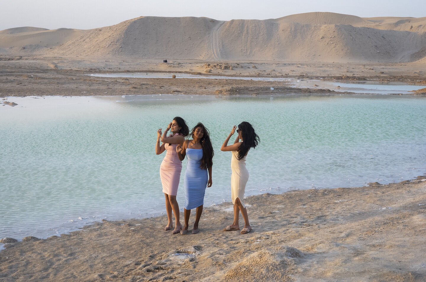 Salt lake sirens, 2022, Archival inkjet print, 83,3 × 126 cm