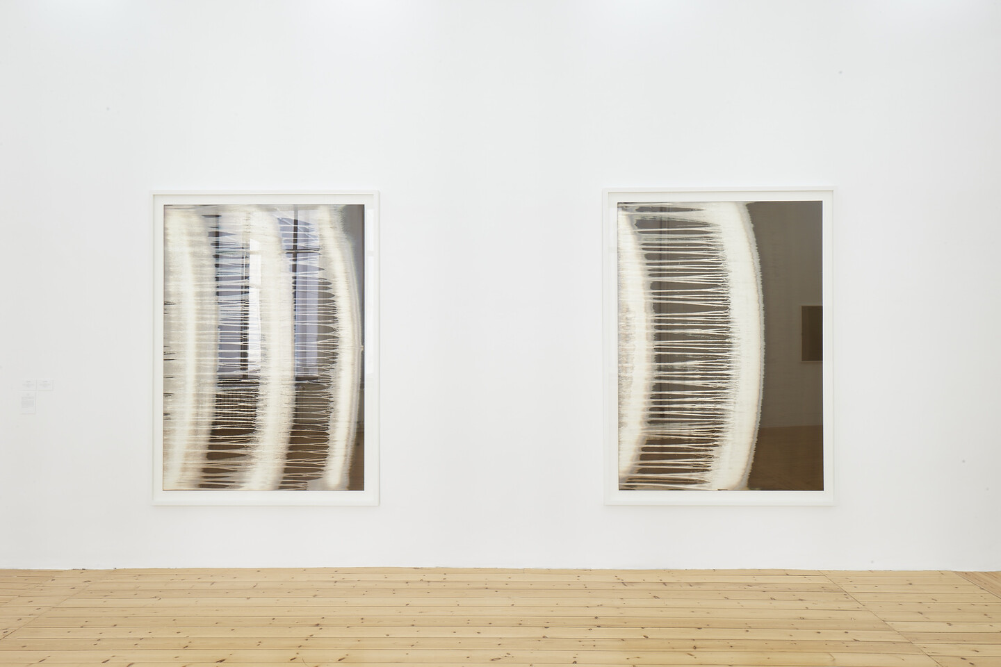 Mac Adams & Dove Allouche: Das unsichtbare Bild, Exhibition view Sfeir-Semler Gallery Hamburg 2021