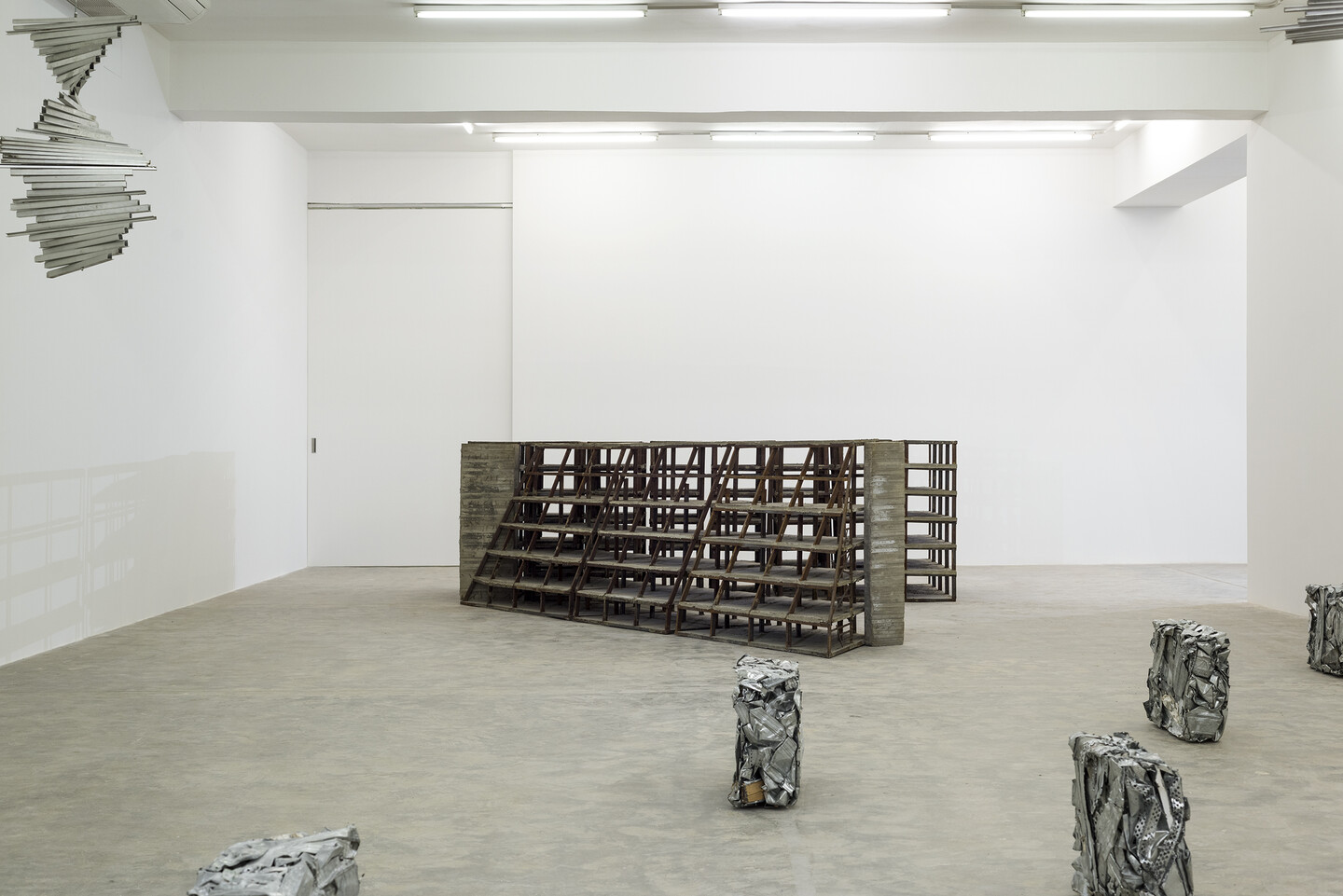 Marwan Rechmaoui, But the trees kept voting for the axe., Exhibition view, Sfeir-Semler Gallery Beirut, 2021