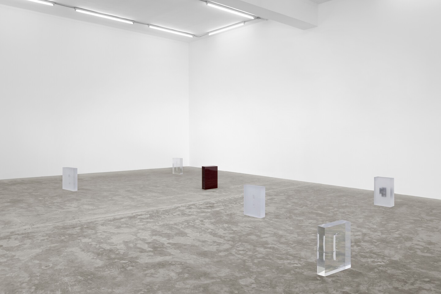 Tarik Kiswanson, Exhibition view, Sfeir-Semler Gallery Beirut, 2022