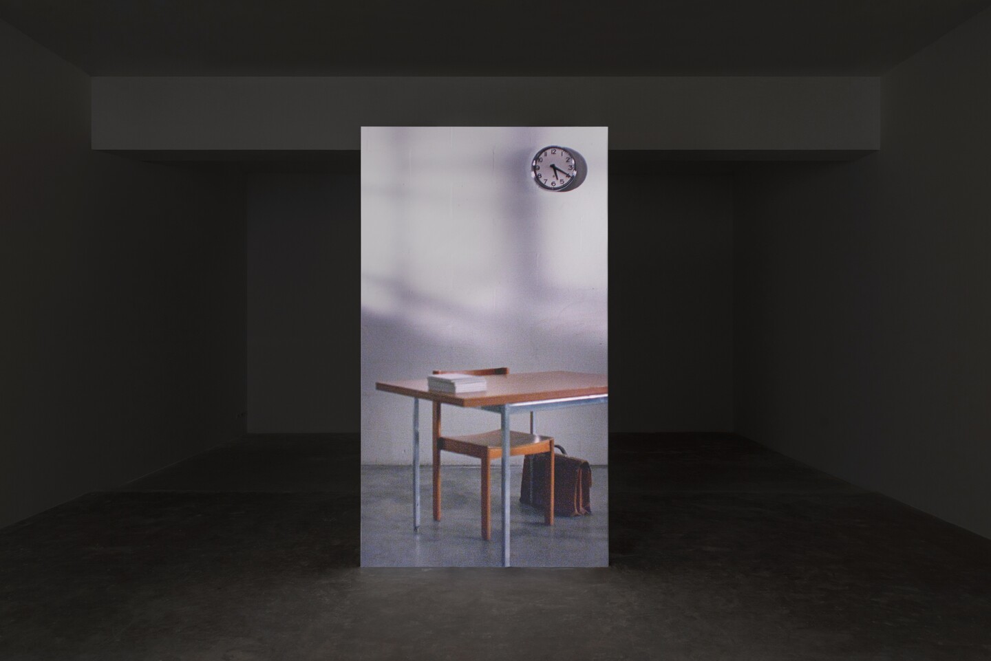 Tarik Kiswanson, The Fall, 2020, film, Edition 5+2AP, 9'42", Exhibition view Sfeir-Semler Gallery Beirut 2022