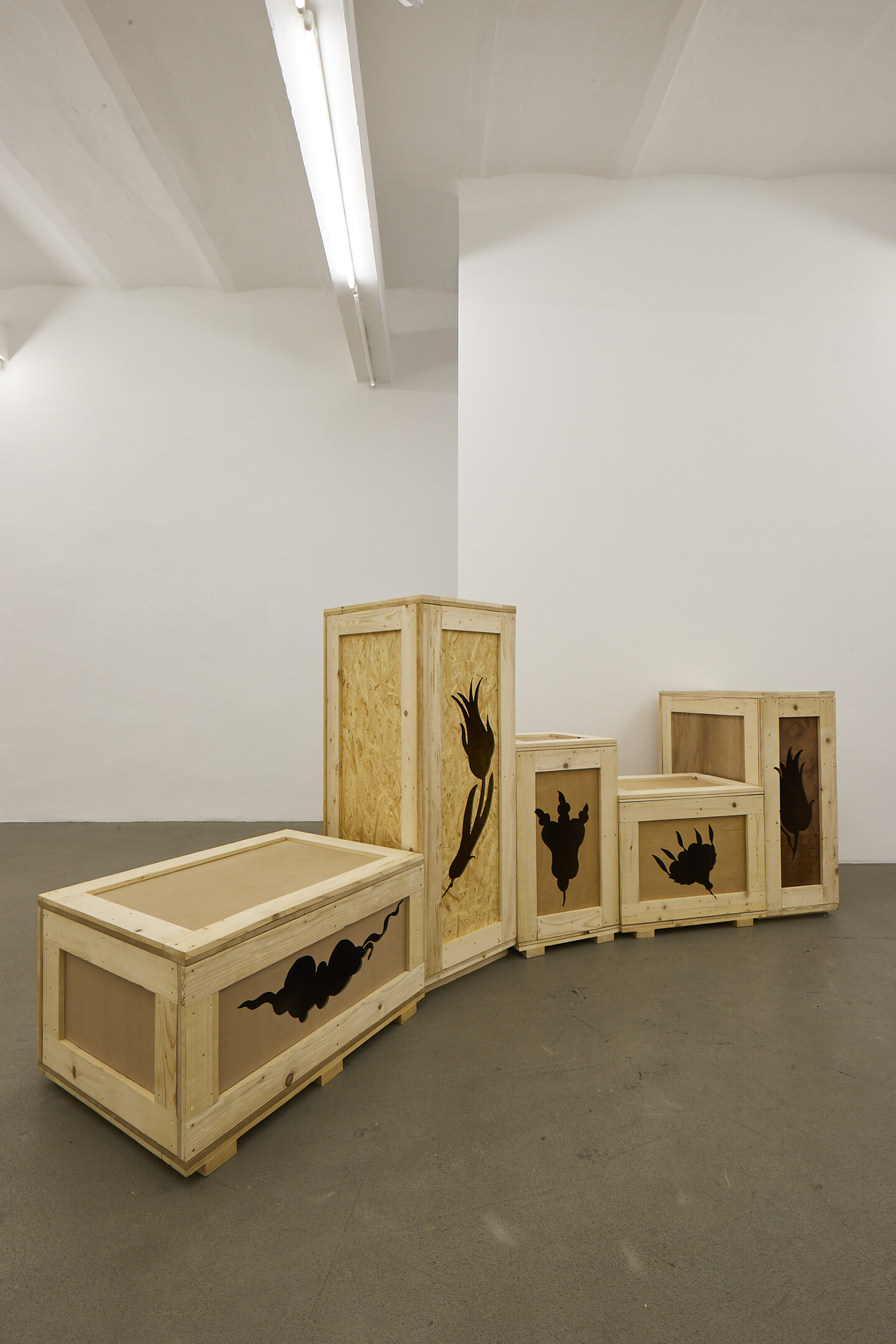 Walid Raad, Another letter to the reader, 2015, Wooden crates, Various dimensions, Exhibition view Sfeir-Semler Gallery Hamburg 2020