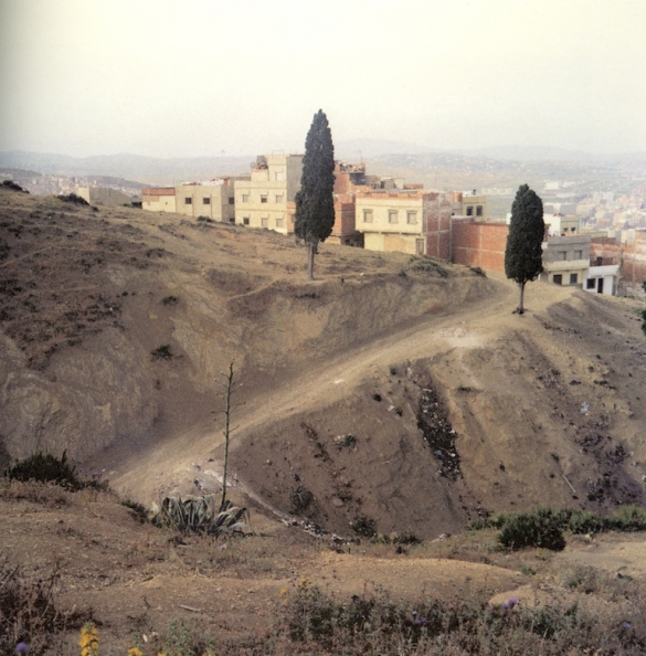 The Strait Project, Colline du Charf, Tangier 2000, 100 x 100 cm